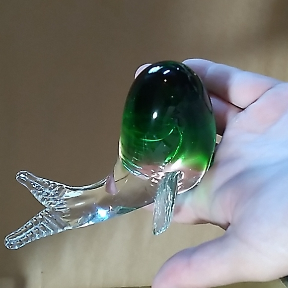 BEAUTIFUL HANDBLOWN GLASS DOPHIN - Picture 3 of 7